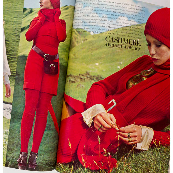 PATTIE BOYD Vanessa Redgrave DAVID BAILEY Beaton VOGUE magazine October 15 1969