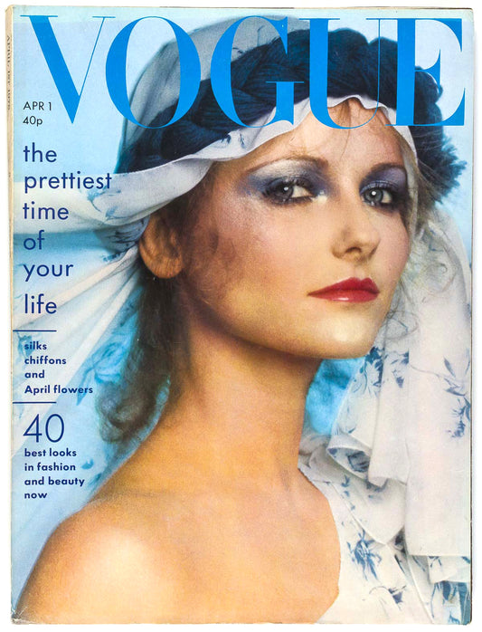 Cheryl Tiegs Marie Helvin Barry Lategan Vogue magazine 1st April 1975