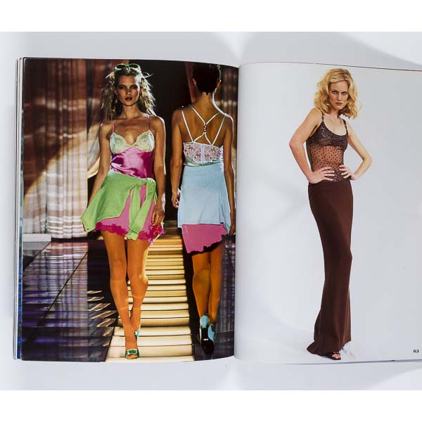 Kate Moss STELLA TENNANT Claudia Schiffer VERSACE Avedon Lookbook 1996
