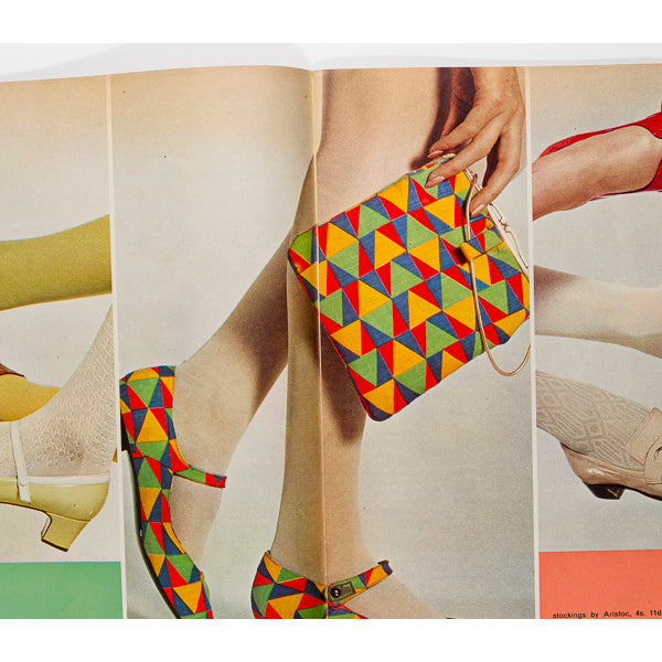 Granny Takes A Trip TWIGGY Sarah Miles IAN McSHANE Petticoat magazine