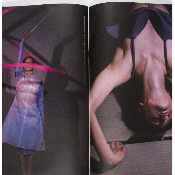 Liberation Style #1 MILES ALDRIDGE Hannelore Knuts MARK BORTHWICK 1999