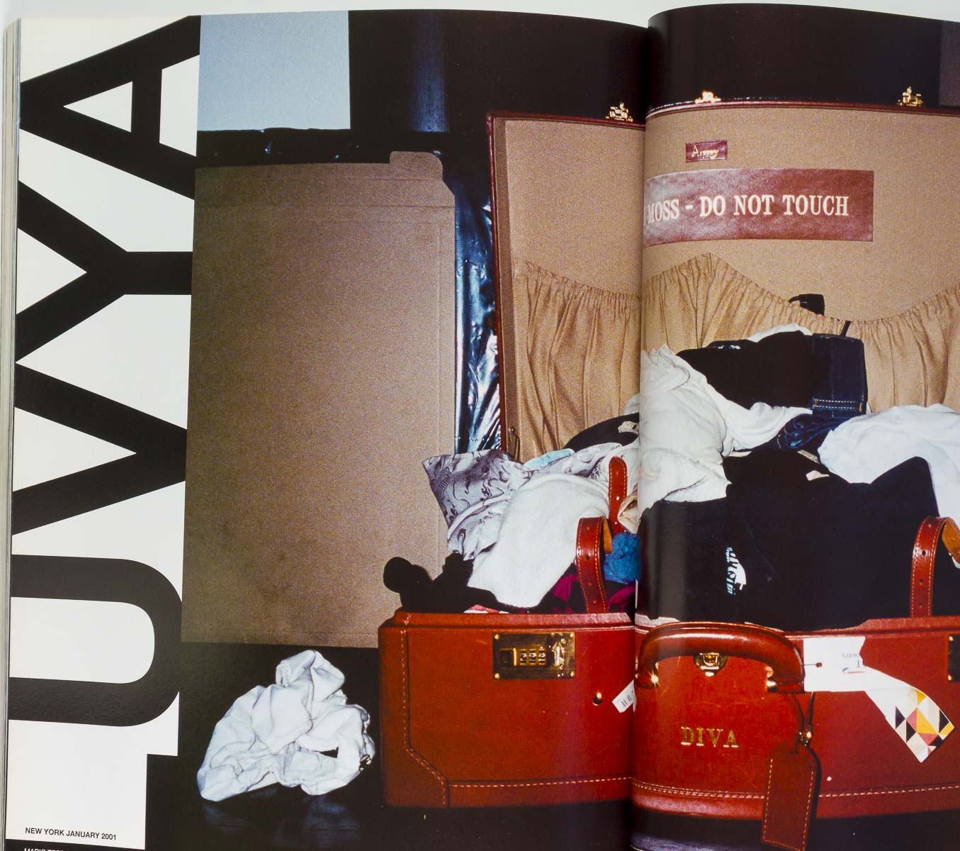 Dutch magazine #34 KATE MOSS Mario Testino EDWARD ENNINFUL July 2001 August