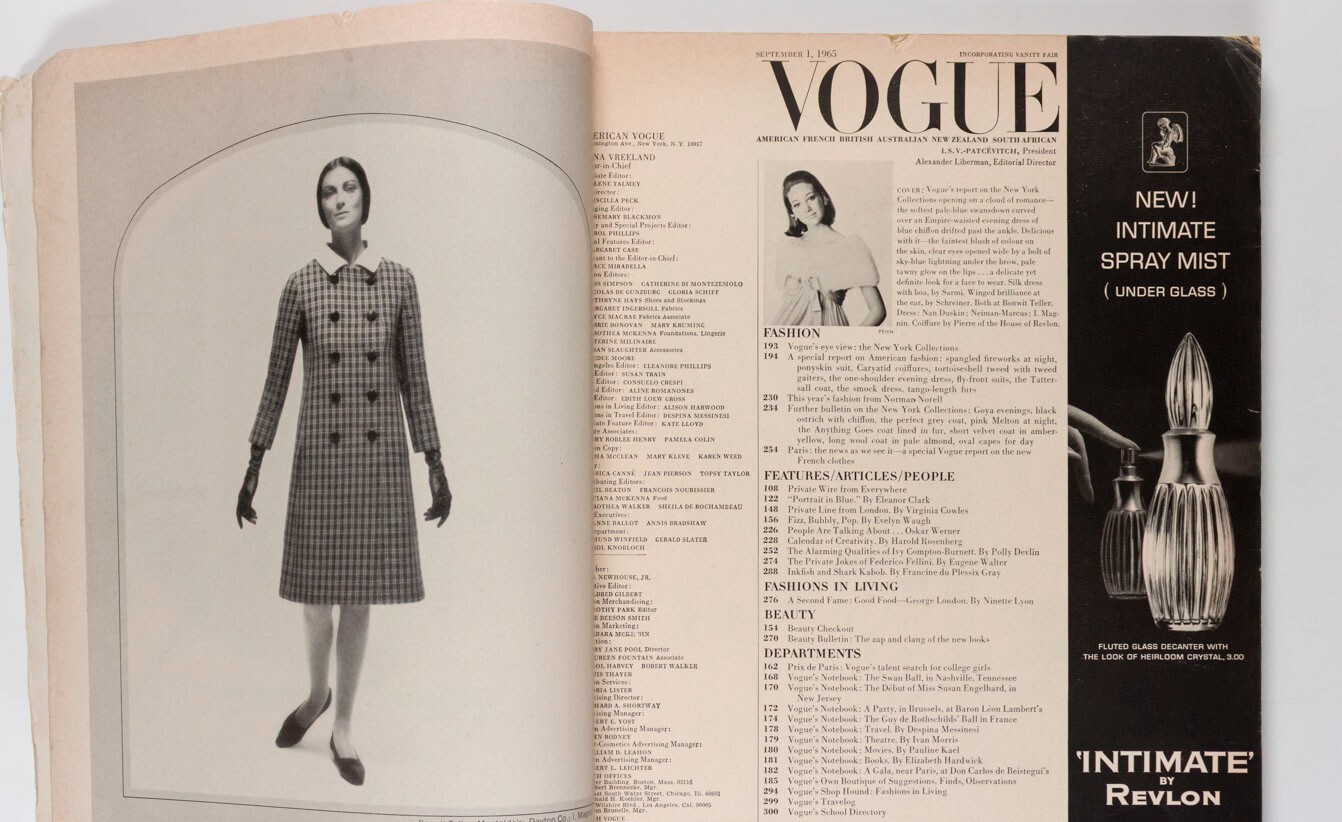 MARISA BERENSON Veruschka PENN Vogue September 1965 Fellini COLLECTIONS Barzini
