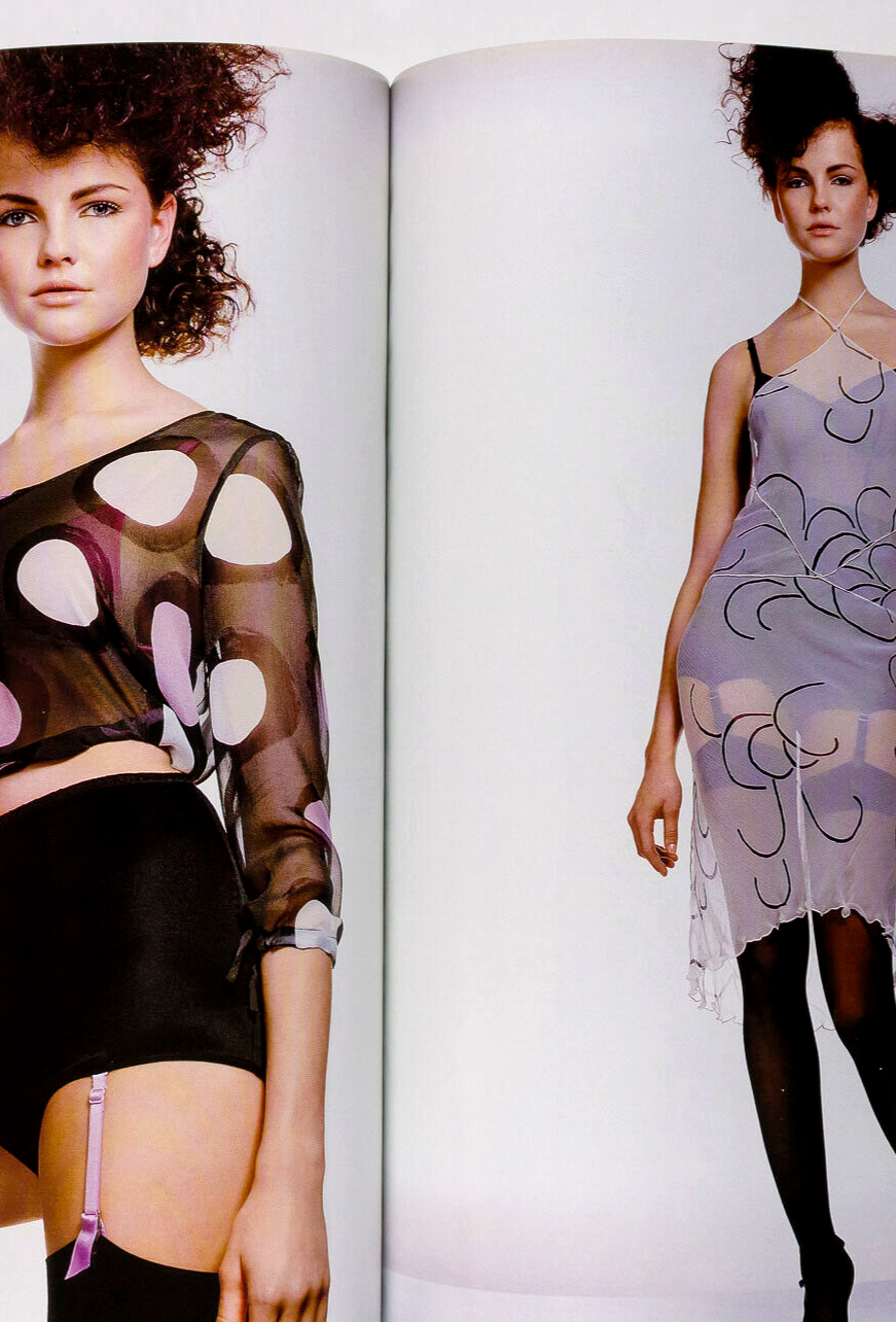 NAOMI CAMPBELL STORY interview MARIA GRAZIA CUCINOTTA vtg VOGUE GERMAN 2001 June