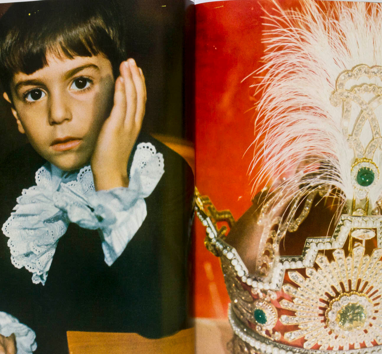 Ascher NORMAN PARKINSON Jean Shrimpton VOGUE 1965 1 March COLLECTIONS Courreges