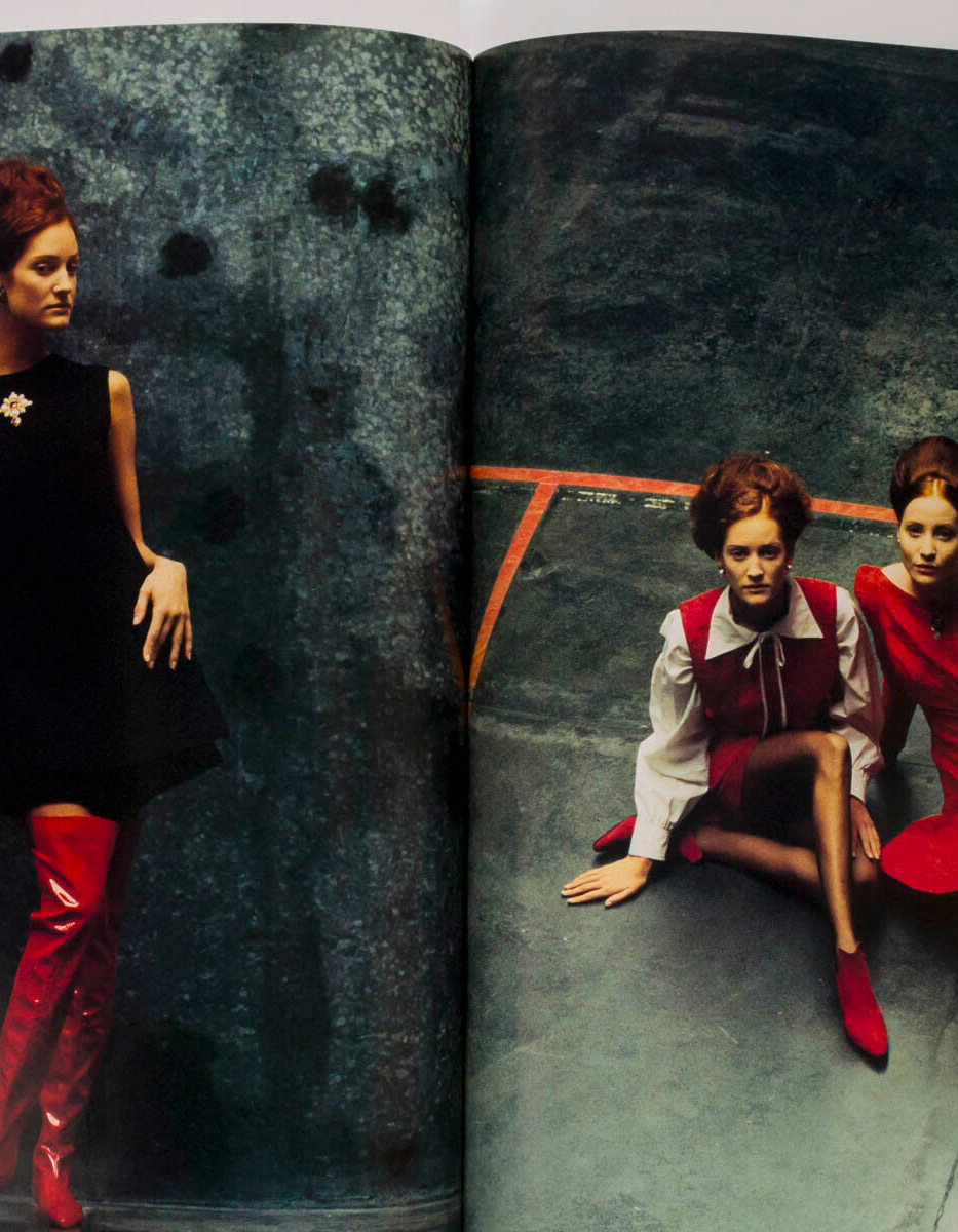 FANNY ARDANT Charlotte Gainsbourg JULIE DELPY Norma Major CORSET Harpers & Queen