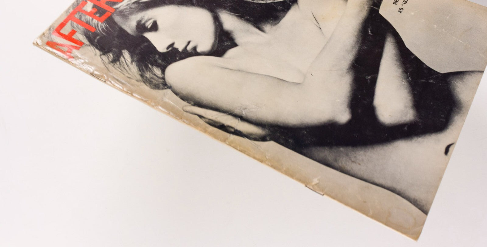 VANESSA REDGRAVE Julie Andrews YOKO Barbra Streisand AFTER DARK December 1968 US