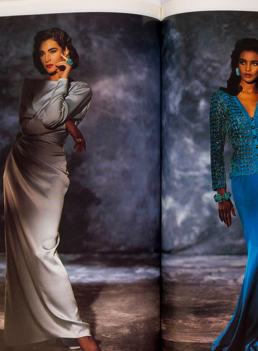 Paulina Porizkova LEE MILLER Tina Chow PARIS VOGUE Mars 1986 Helmut Newton ALAIA