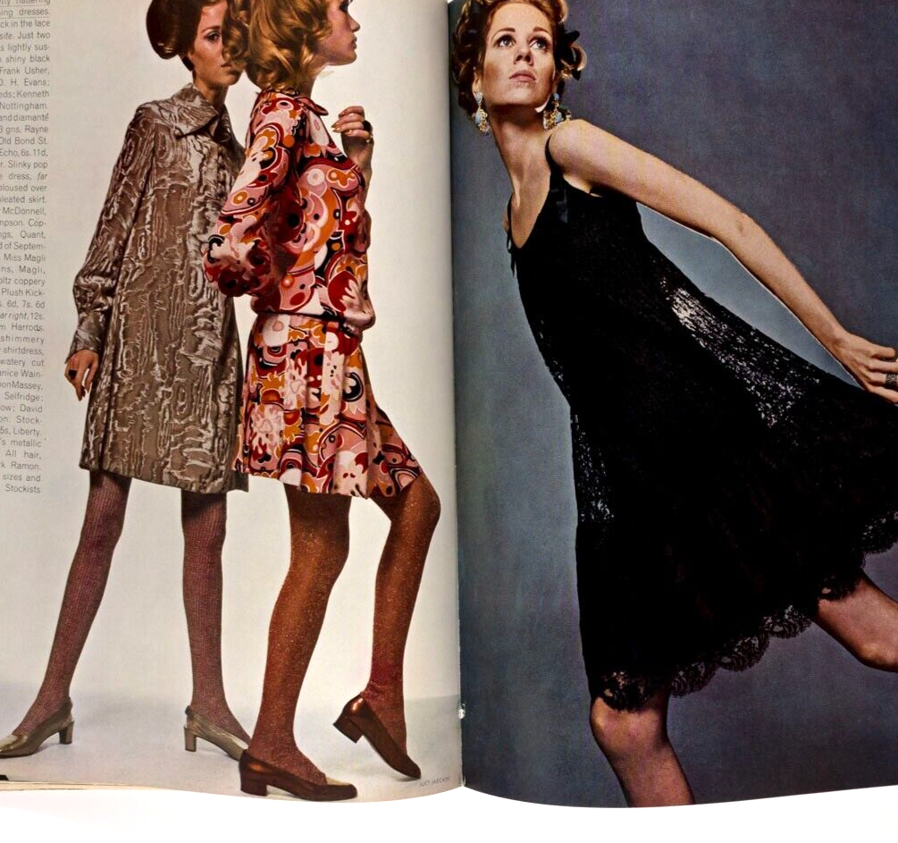 Van Rooy TWIGGY Veruschka VOGUE September 15 1967 Parkinson NEWTON Penelope Tree