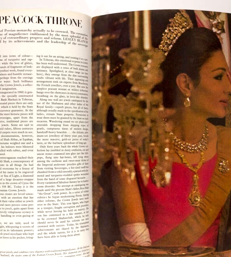 TWIGGY Veruschka ELIZABETH TAYLOR October 1967 Vogue magazine IRAN Australia BB