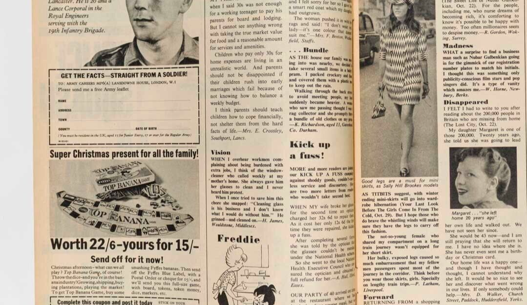 TWIGGY Justin De Villeneuve SHIRLEY ANNE FIELD Titbits magazine COPPOLA Mafia UK