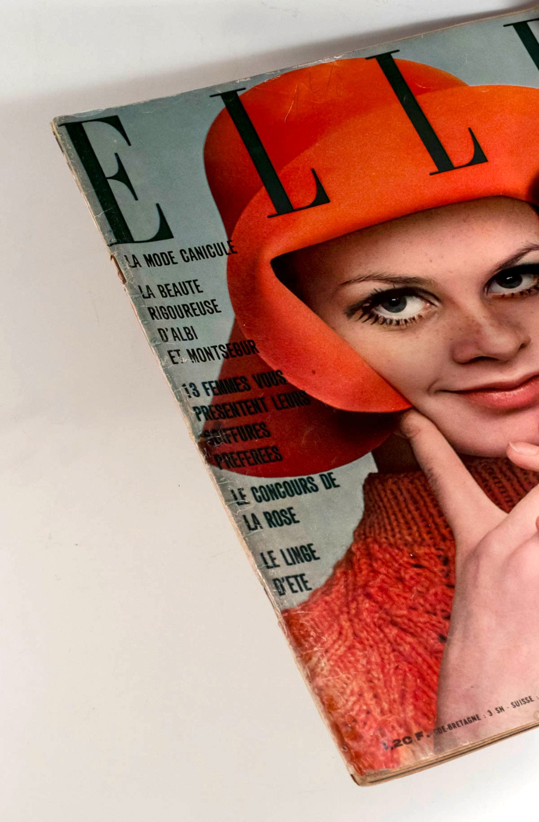 Twiggy JILL KENNINGTON Toulouse Lautrec ELLE magazine 20 July 1967 1126 Scavullo