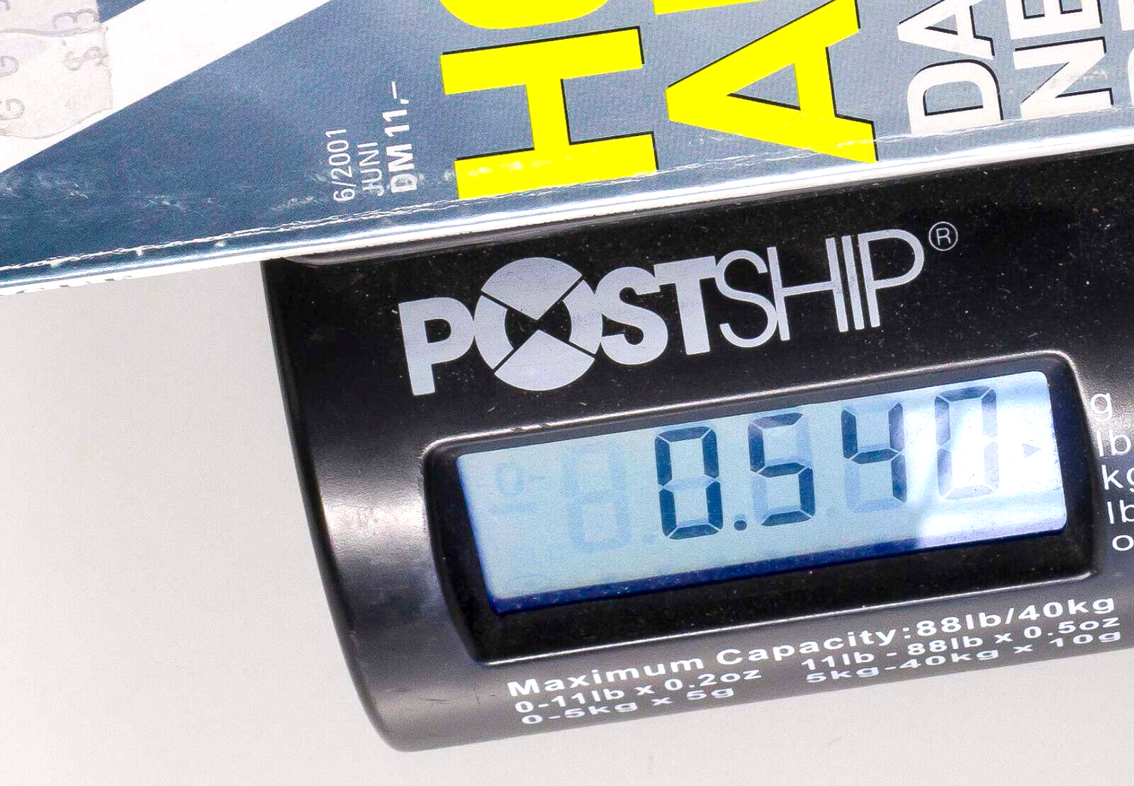 NAOMI CAMPBELL STORY interview MARIA GRAZIA CUCINOTTA vtg VOGUE GERMAN 2001 June