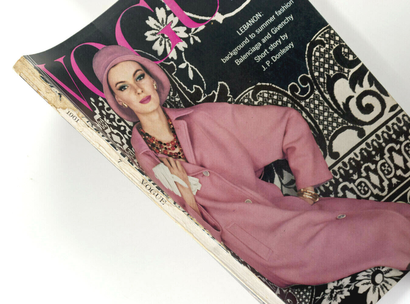 Dorothy McGowan WILLIAM KLEIN Lebanon BALENCIAGA Givenchy DIOR Horst DRAZ Vogue