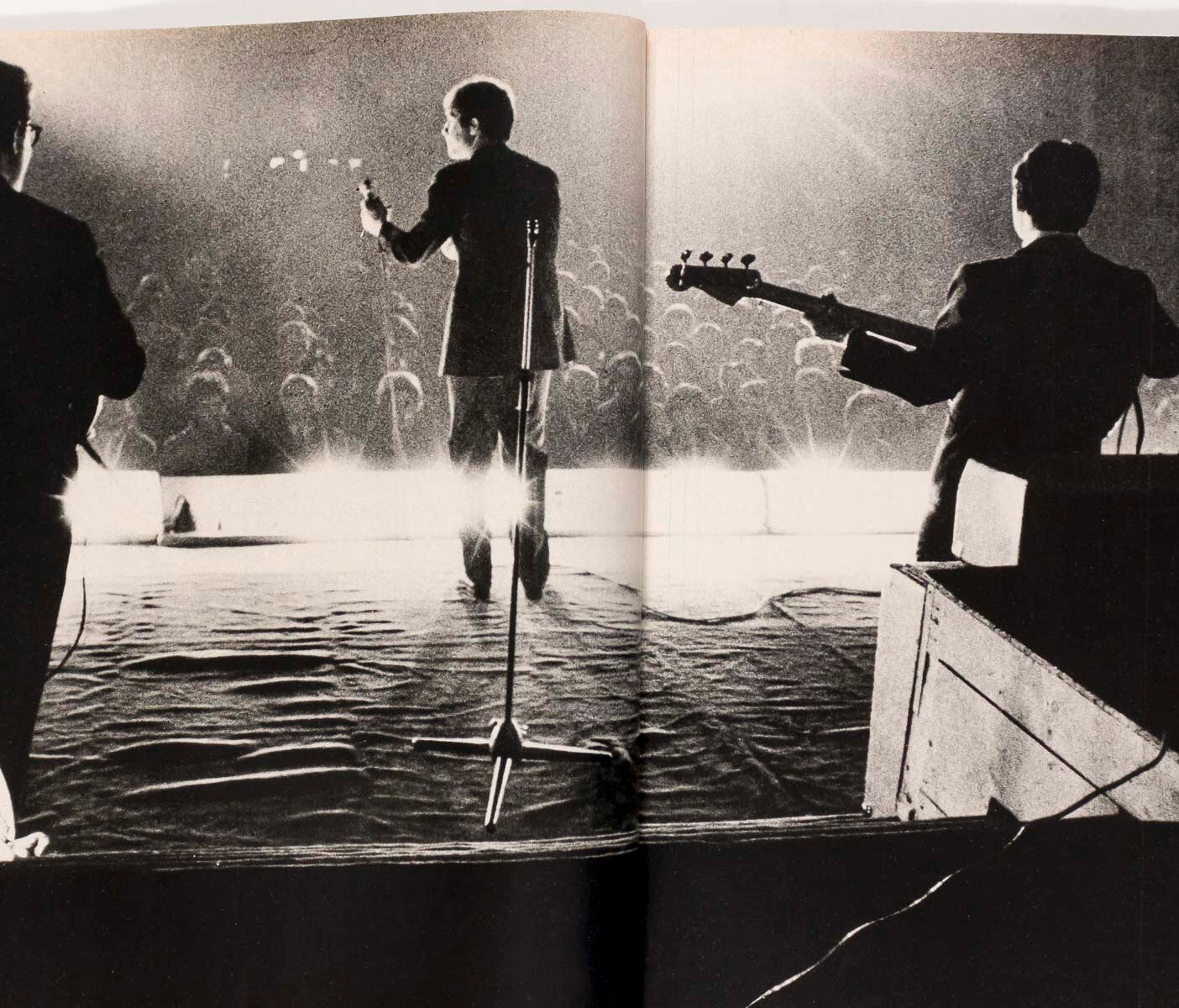 FRANCOISE HARDY The Who JANE FONDA Sylvie Vartan 60's Salut Les Copains magazine