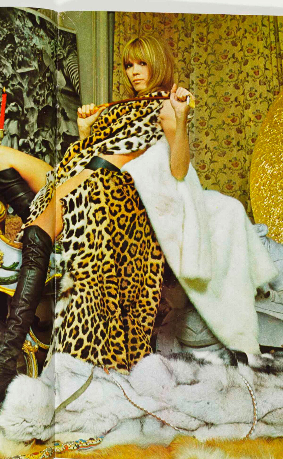 AMANDA LEAR Salvador Dali VENUS IN FURS Sacher Masoch SISLEY Men ADAM magazine