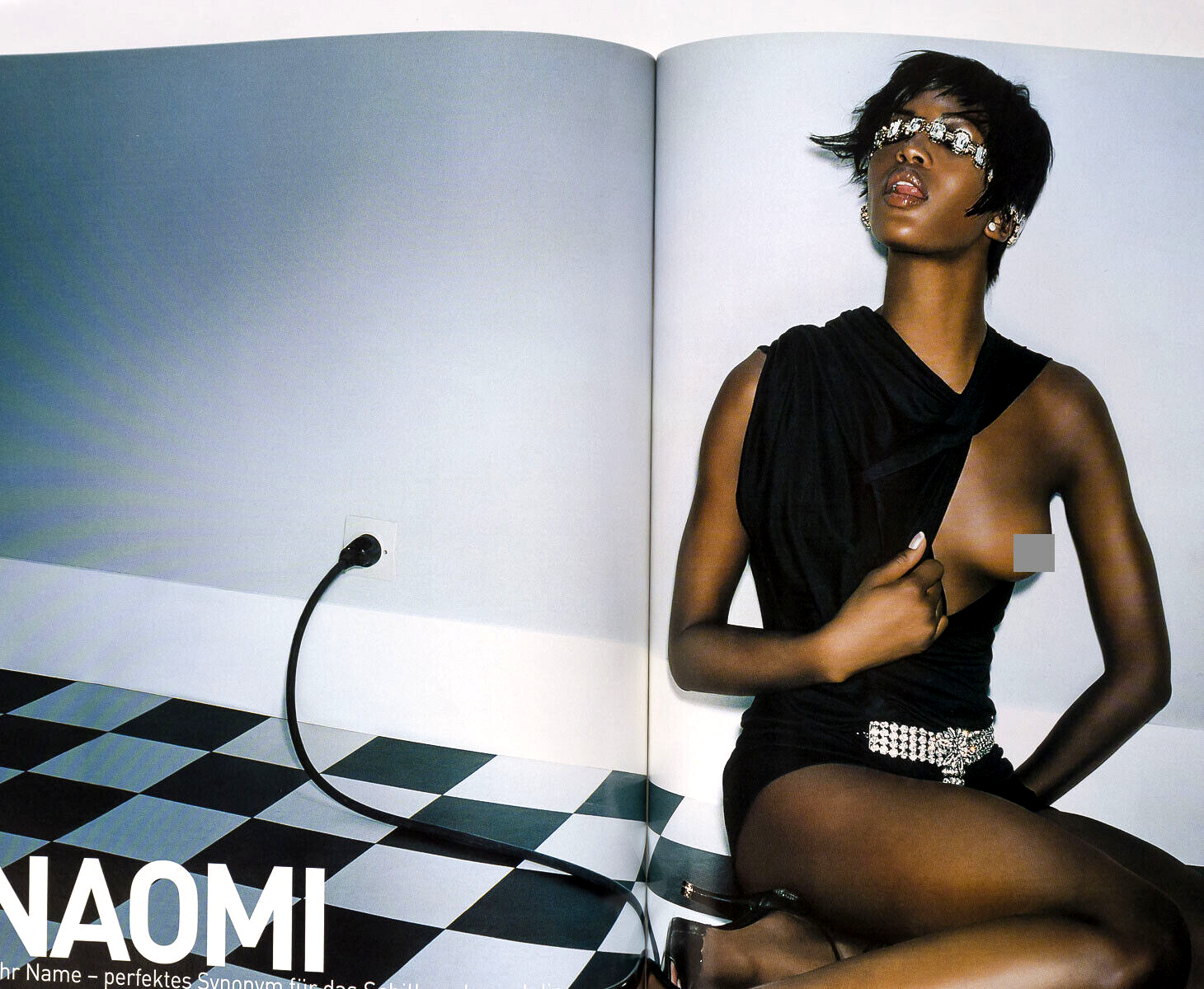 NAOMI CAMPBELL STORY interview MARIA GRAZIA CUCINOTTA vtg VOGUE GERMAN 2001 June