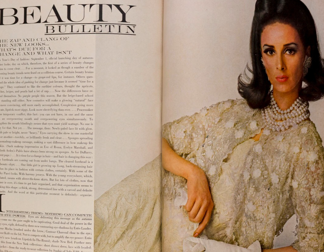 MARISA BERENSON Veruschka PENN Vogue September 1965 Fellini COLLECTIONS Barzini