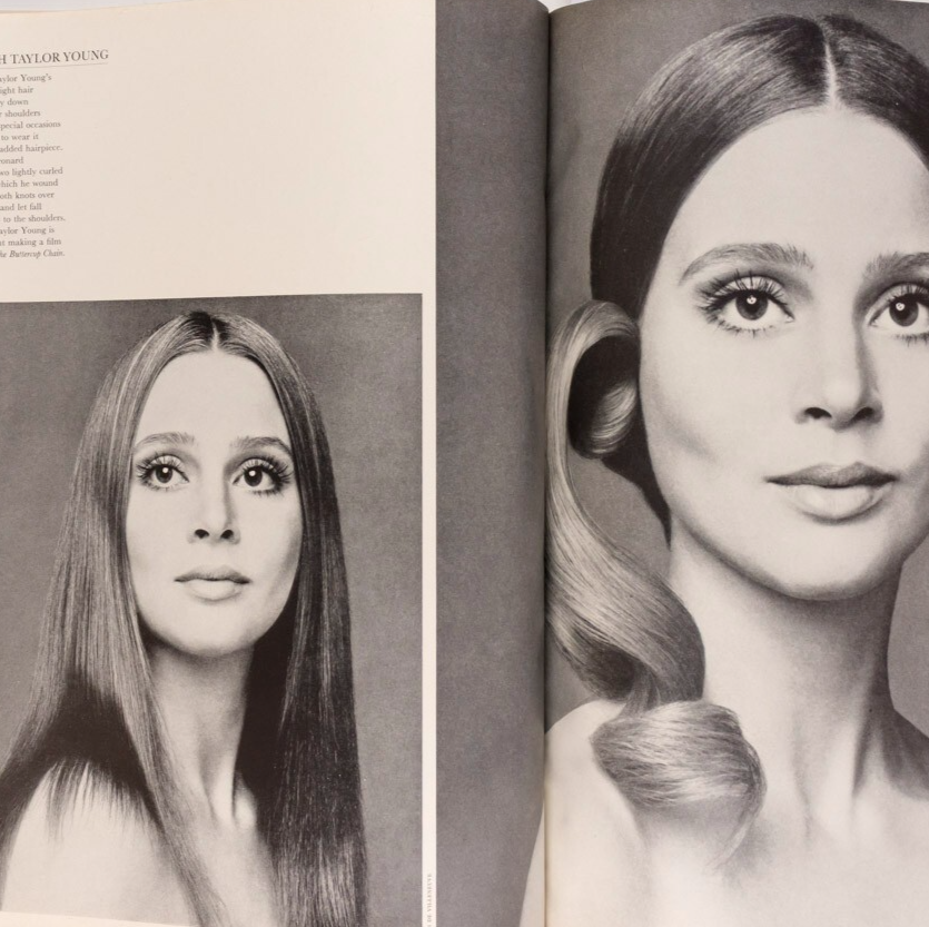 Raquel Welch LEIGH TAYLOR-YOUNG Thea Porter HARPERS June 1969 ANNA MAGNANI Quant