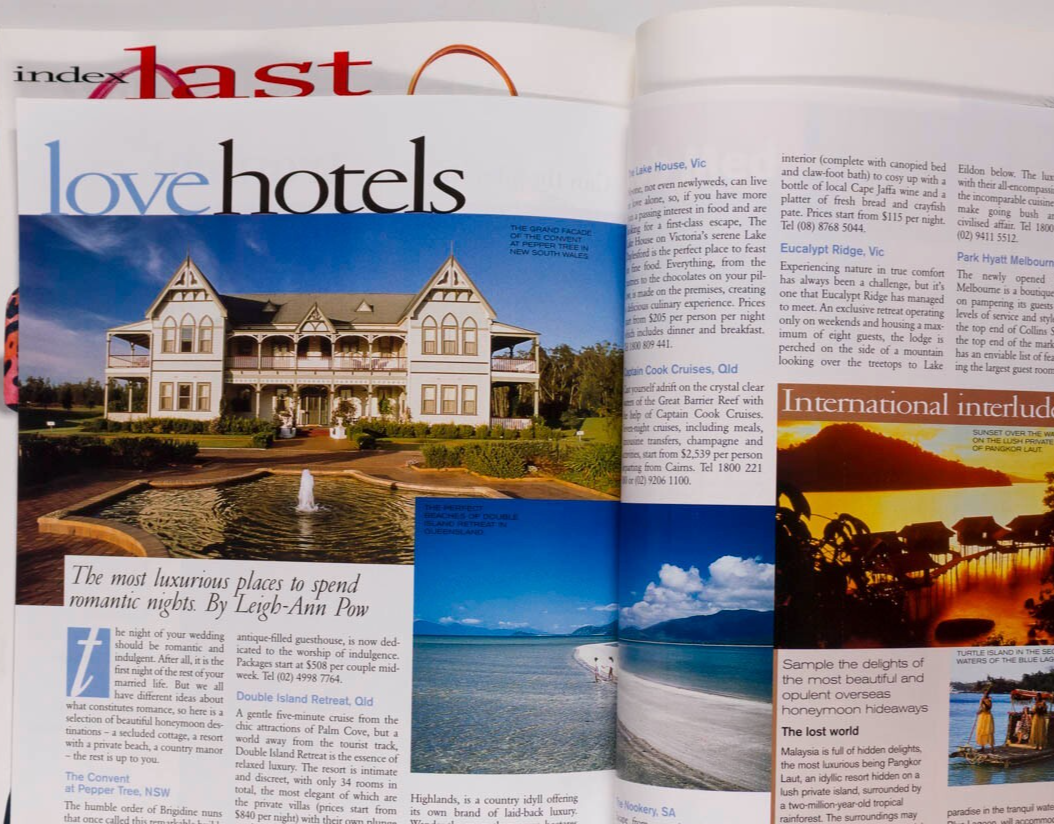 KRISTY HINZE Gucci CAROLYN BESSETTE KENNEDY Vogue Australia 6 June 1999 Galliano