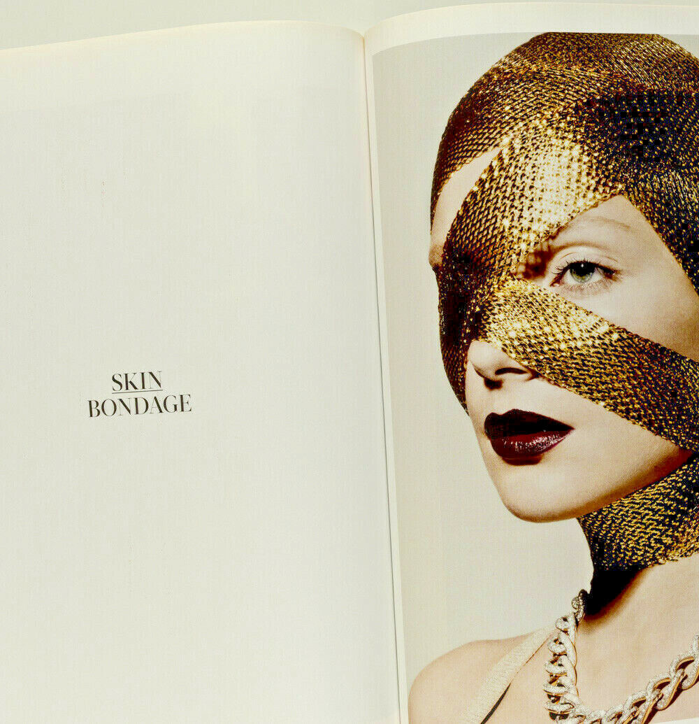 MARIACARLA BOSCONO Marina Abromovic RICCARDO TISCI Juergen Teller FLAIR magazine