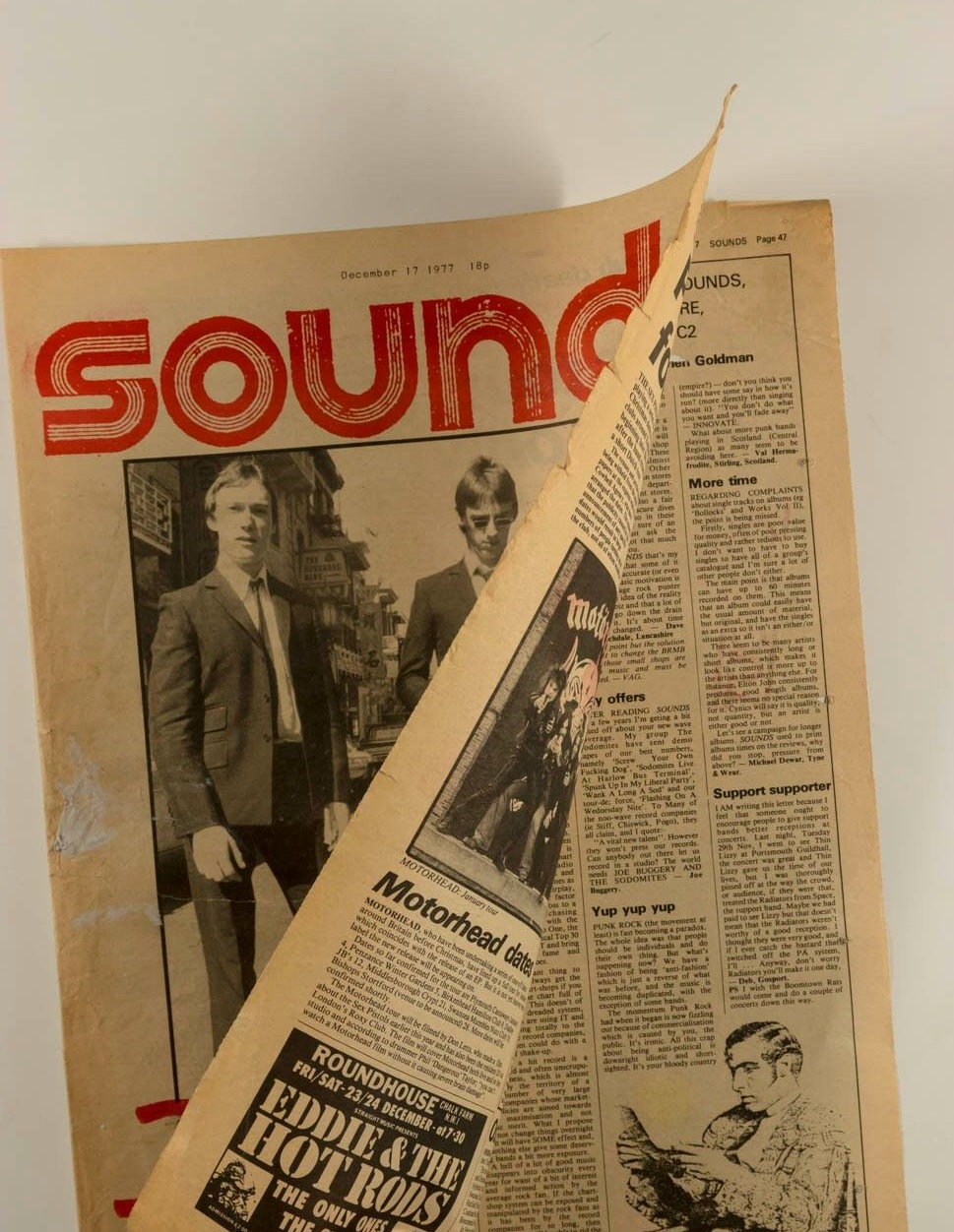 The Jam in San Francisco CHRIS WALTER Nazareth PAUL WELLER Sounds magazine cover