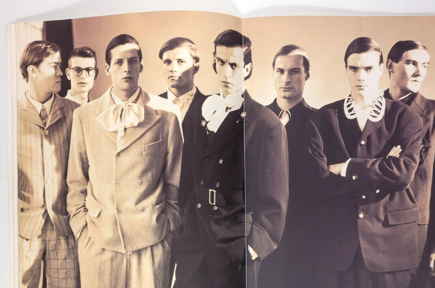 Comme Des Garcons 1987 Homme Plus CATALOGUE Arthur Elgort SOPHIE HICKS lookbook