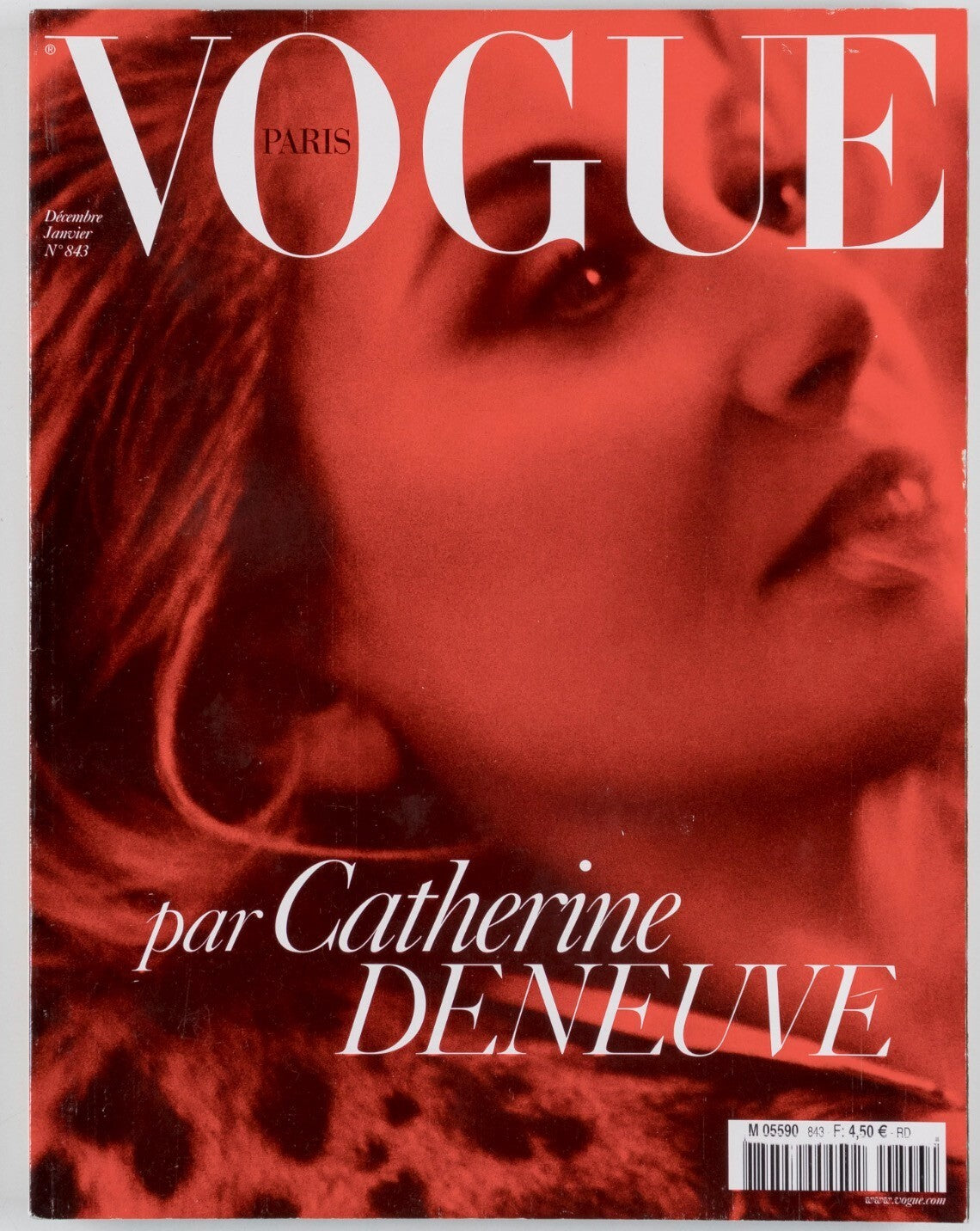 Catherine Deneuve guest editor PARIS VOGUE December 2003 Mario Testino XMAS par