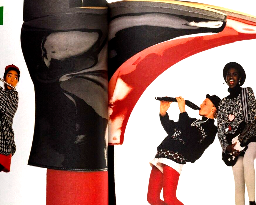Colors magazine 1 UNITED BENETTON Oliviero Toscani WINTER 1991 LOOKBOOK catalog