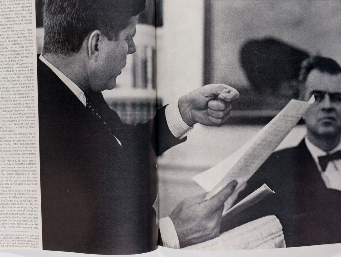 Givenchy CECIL BEATON Jean Shrimpton PETER SELLERS Eve Arnold JFK Queen magazine