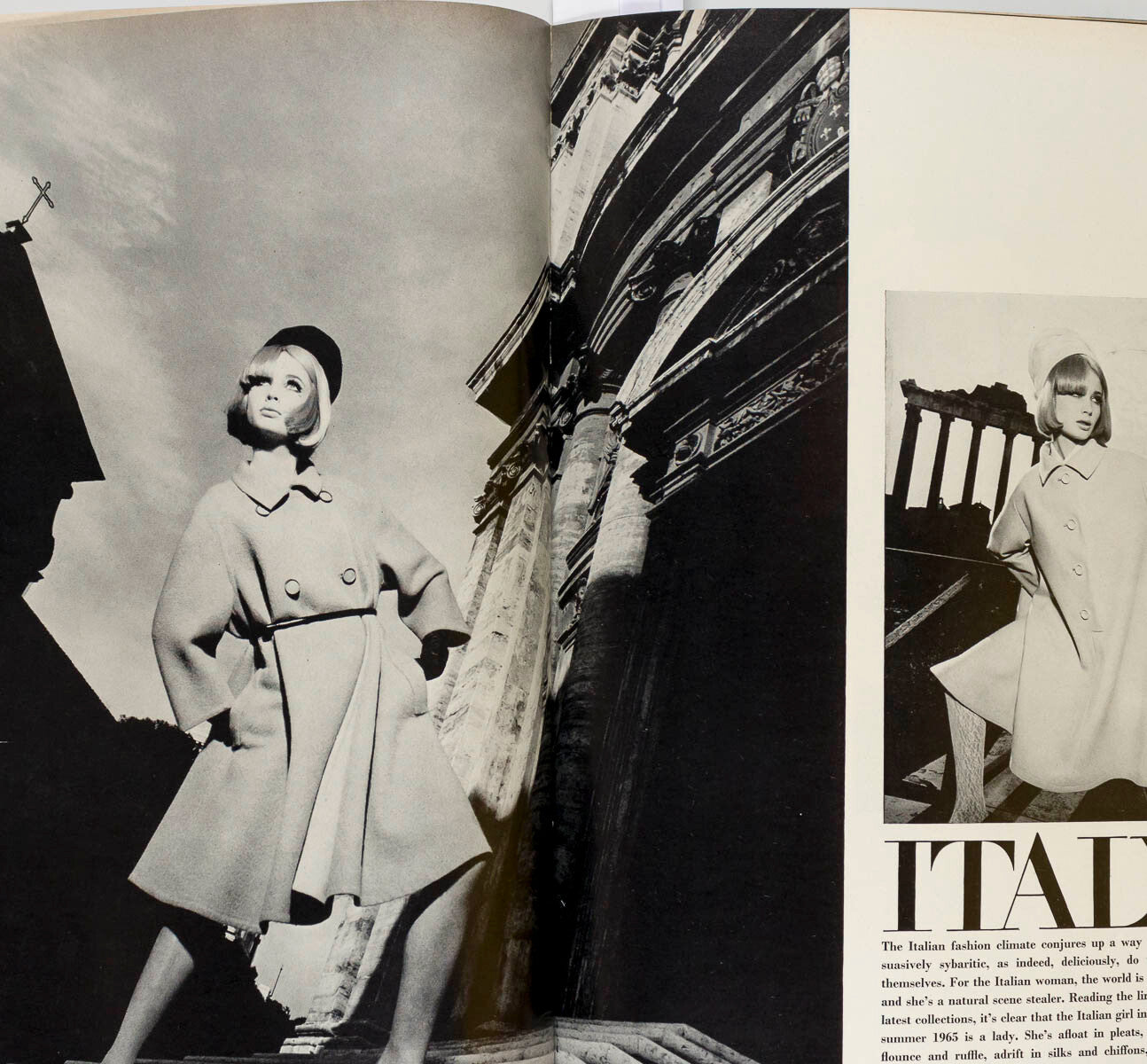 Ascher NORMAN PARKINSON Jean Shrimpton VOGUE 1965 1 March COLLECTIONS Courreges
