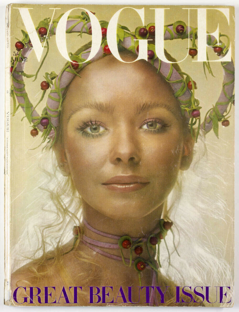 Maudie James PENELOPE TREE Horst OSSIE CLARK Irving Penn MEN IN Vogue June 1970