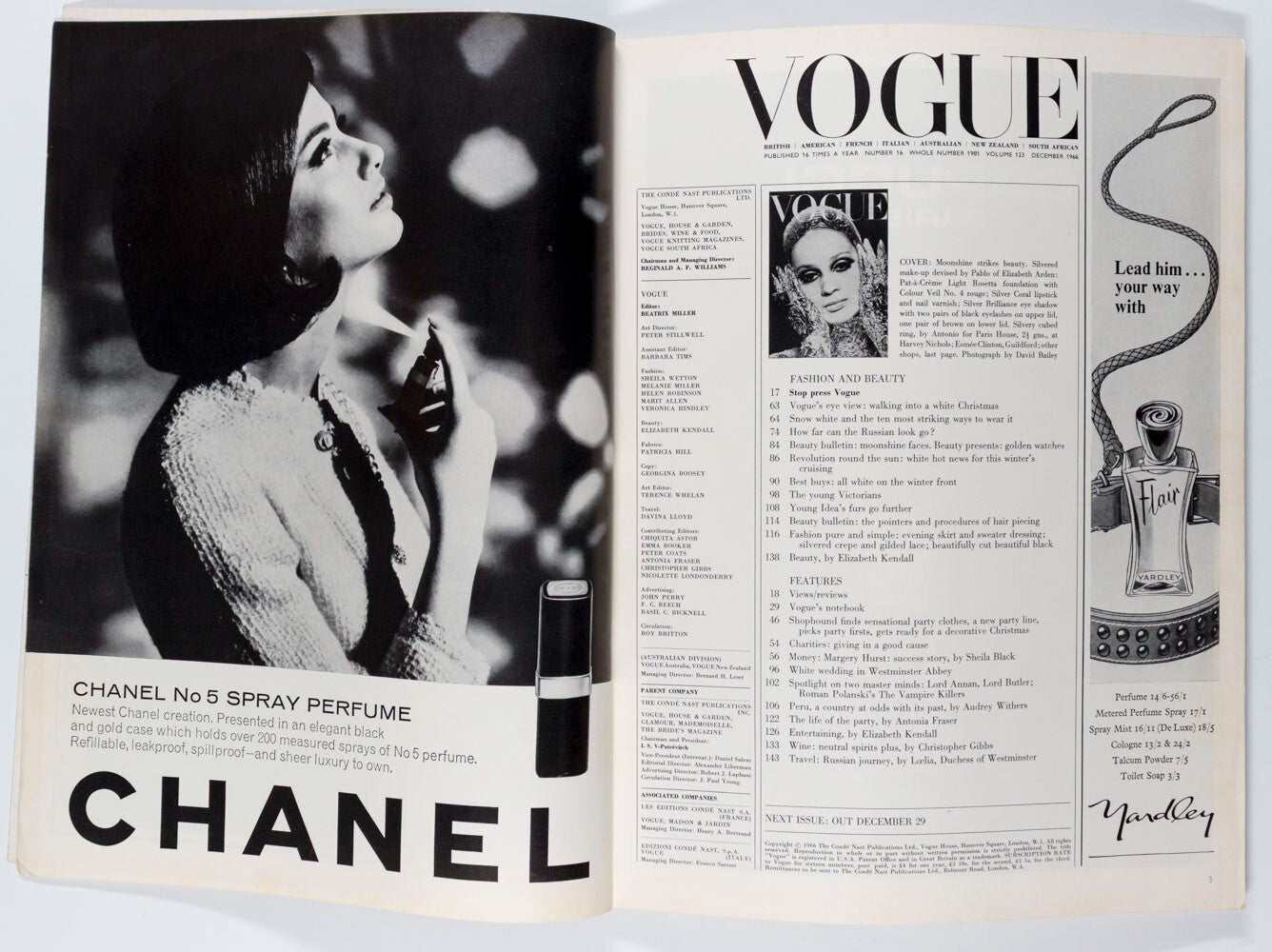 SHARON TATE Celia Hammond HELMUT NEWTON Vogue December 1966 RUSSIA Bailey VENICE