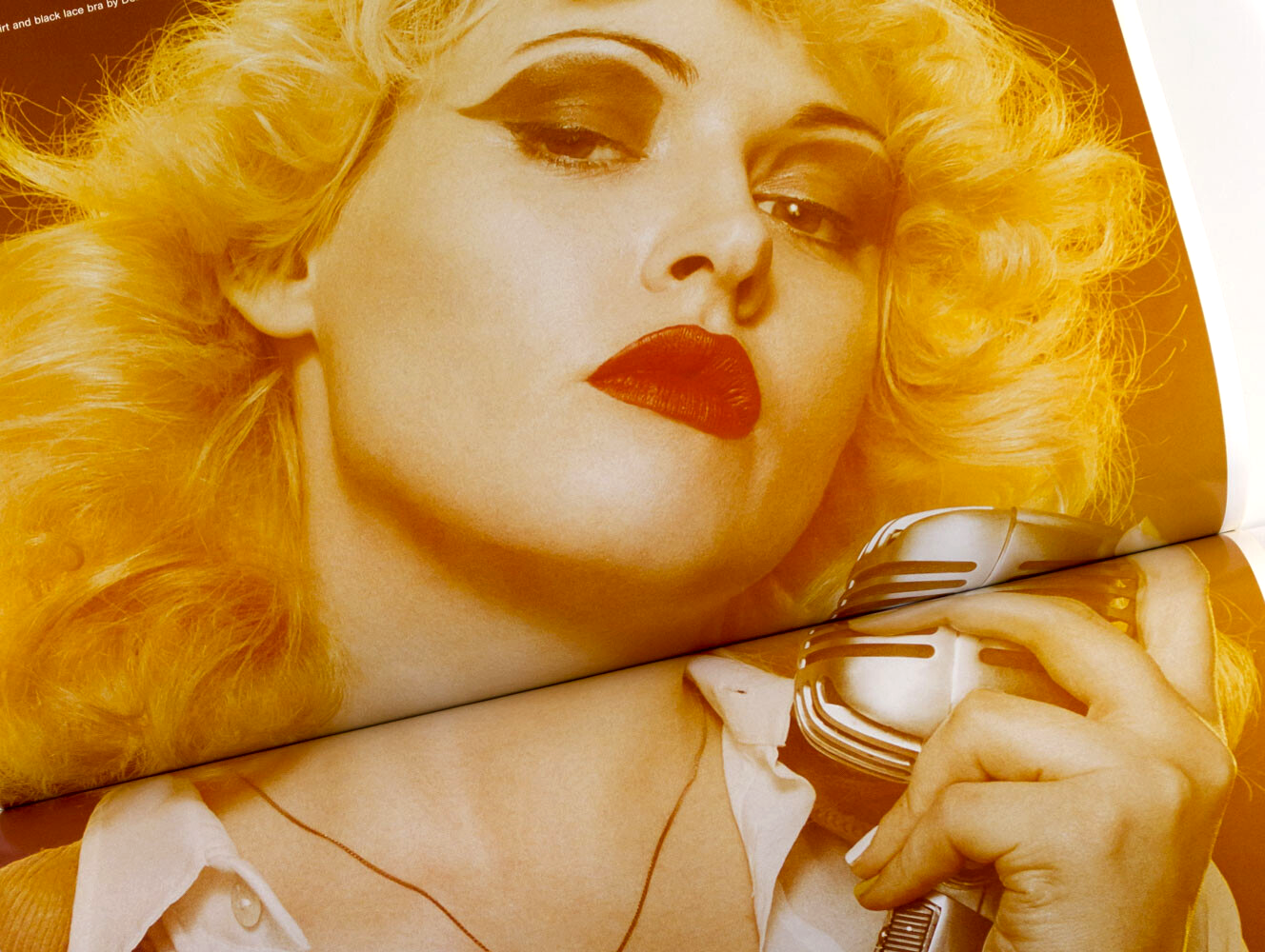 Alexander McQueen JOANNA NEWSOM Corinne Day THE FACE magazine September 2002 vtg