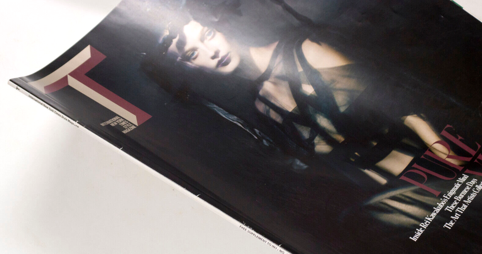 KAWS Rei Kawakubo CDG Roversi RICHARD MOSSE Kristen Wiig JEFF KOONS NYT magazine