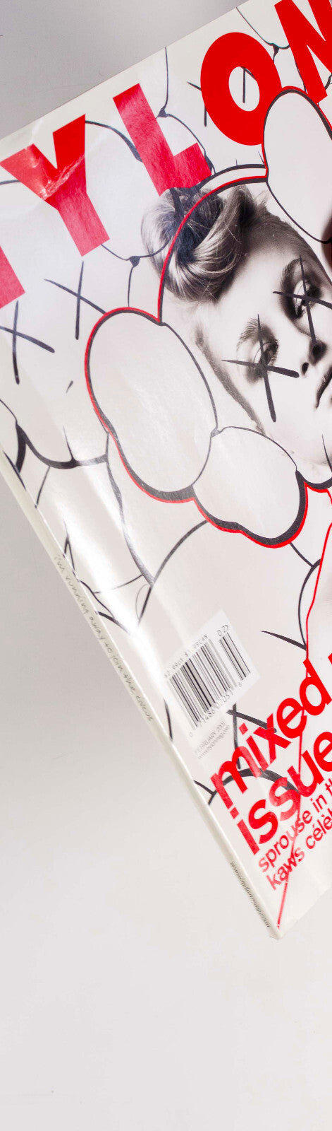 KAWS Pamela Anderson NYLON magazine 2001 February MISCHA BARTON Jennifer Garner