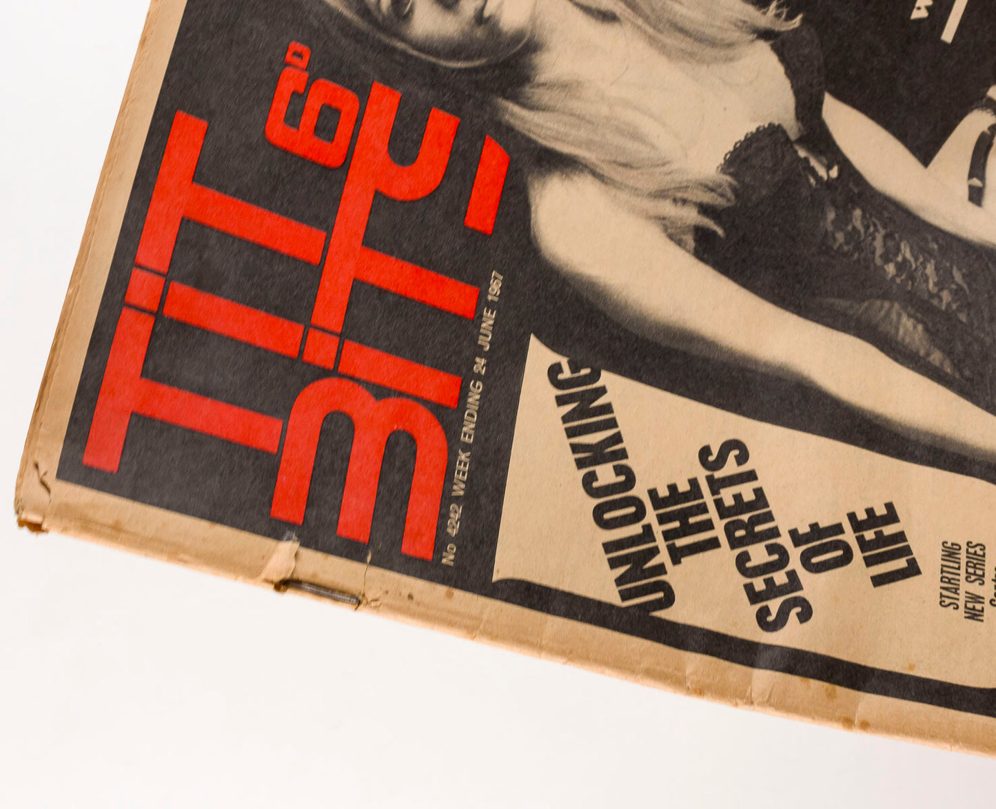 Marianne Faithfull TERRY O'NEILL Britt Ekland JOANNA DUNHAM Titbits magazine 60s