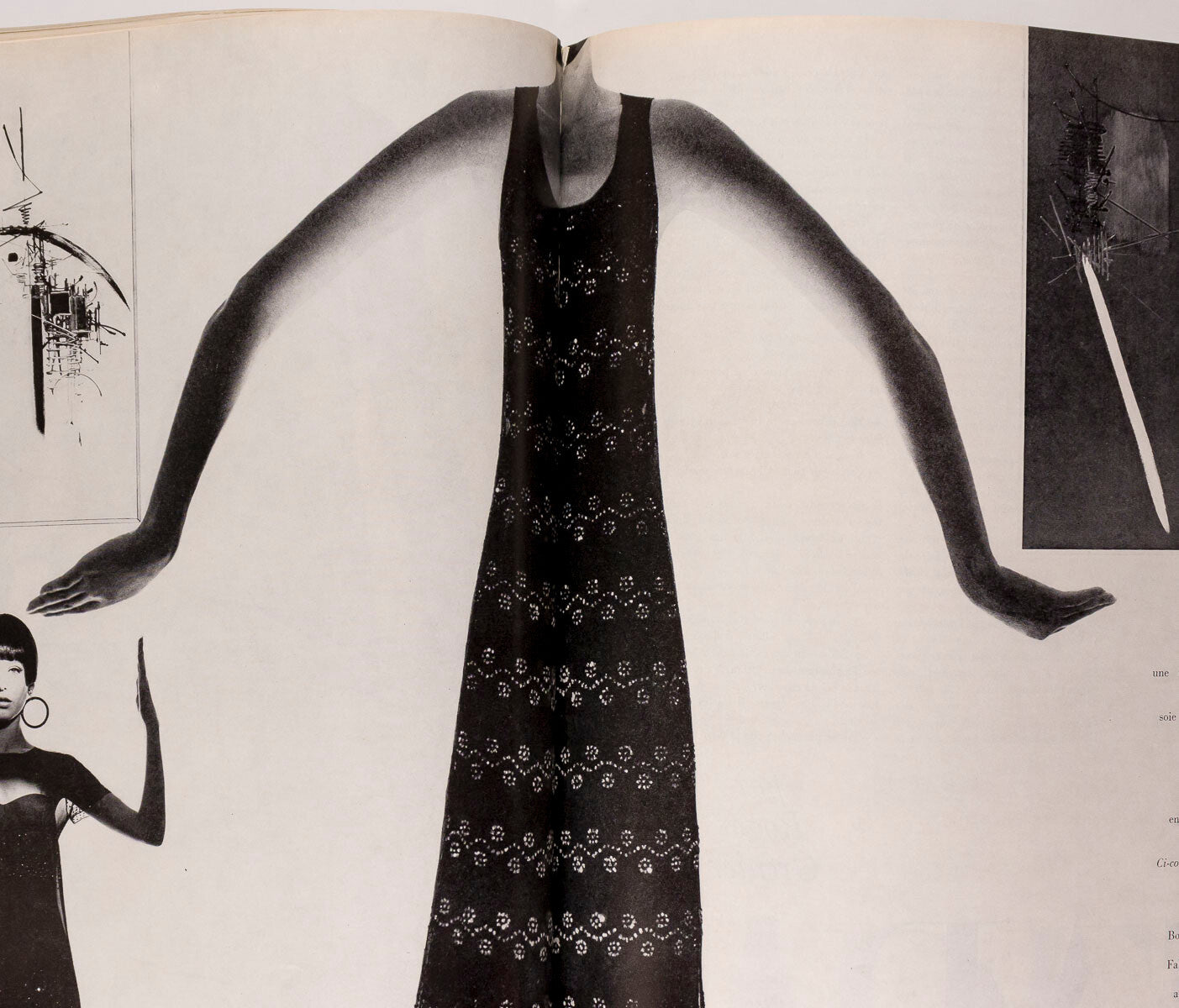 Christa Fiedler JILL KENNINGTON Shrimpton GUY BOURDIN Paris Vogue November 1965