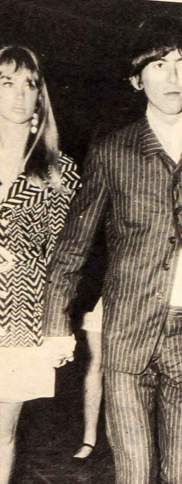 Raquel Welch JEAN SHRIMPTON Yvonne Stagg PATTIE BOYD Weekend magazine May 4 1966