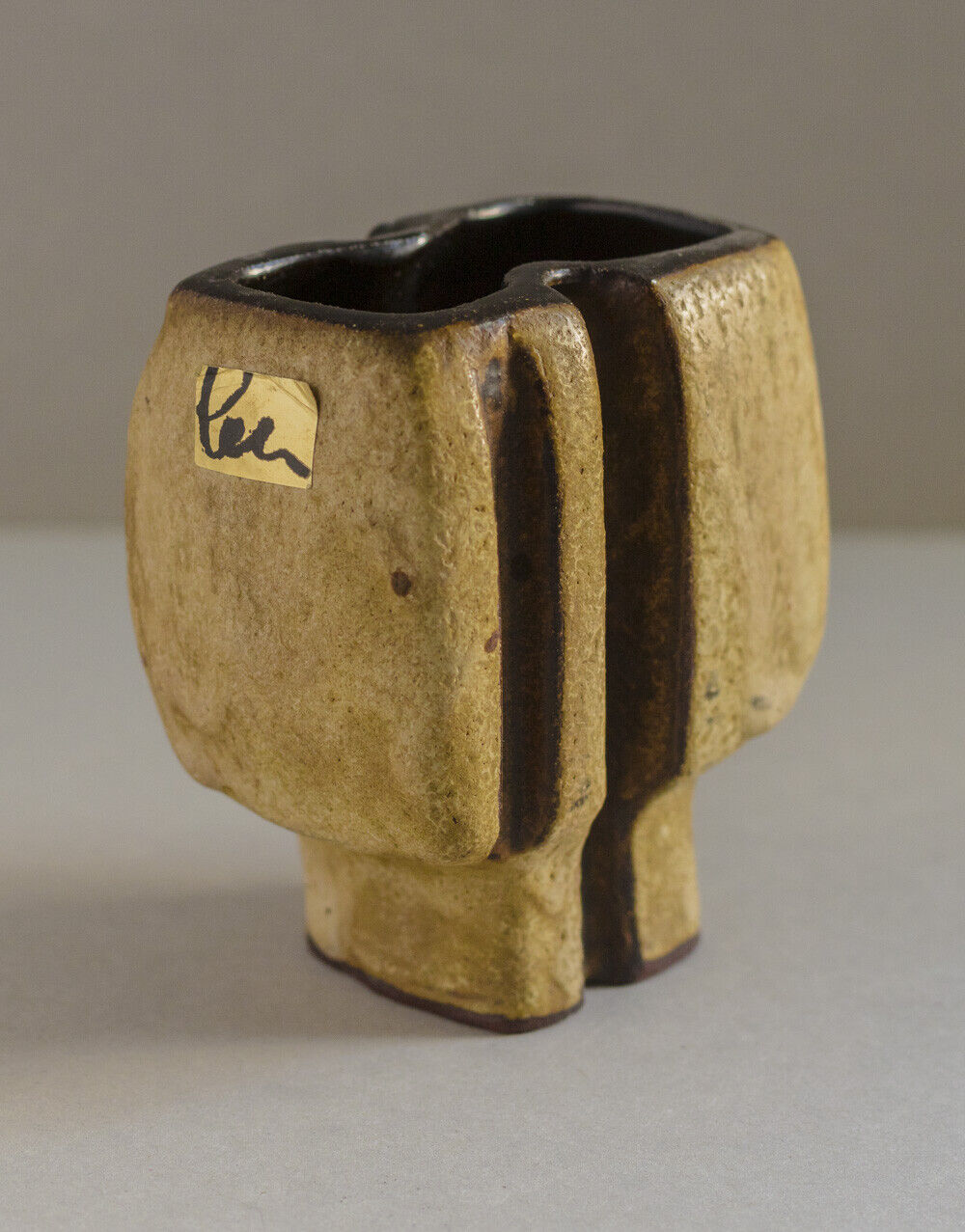 HELMUT SCHAFFENACKER mid-century studio art pottery GERMAN sculptural vase LABEL