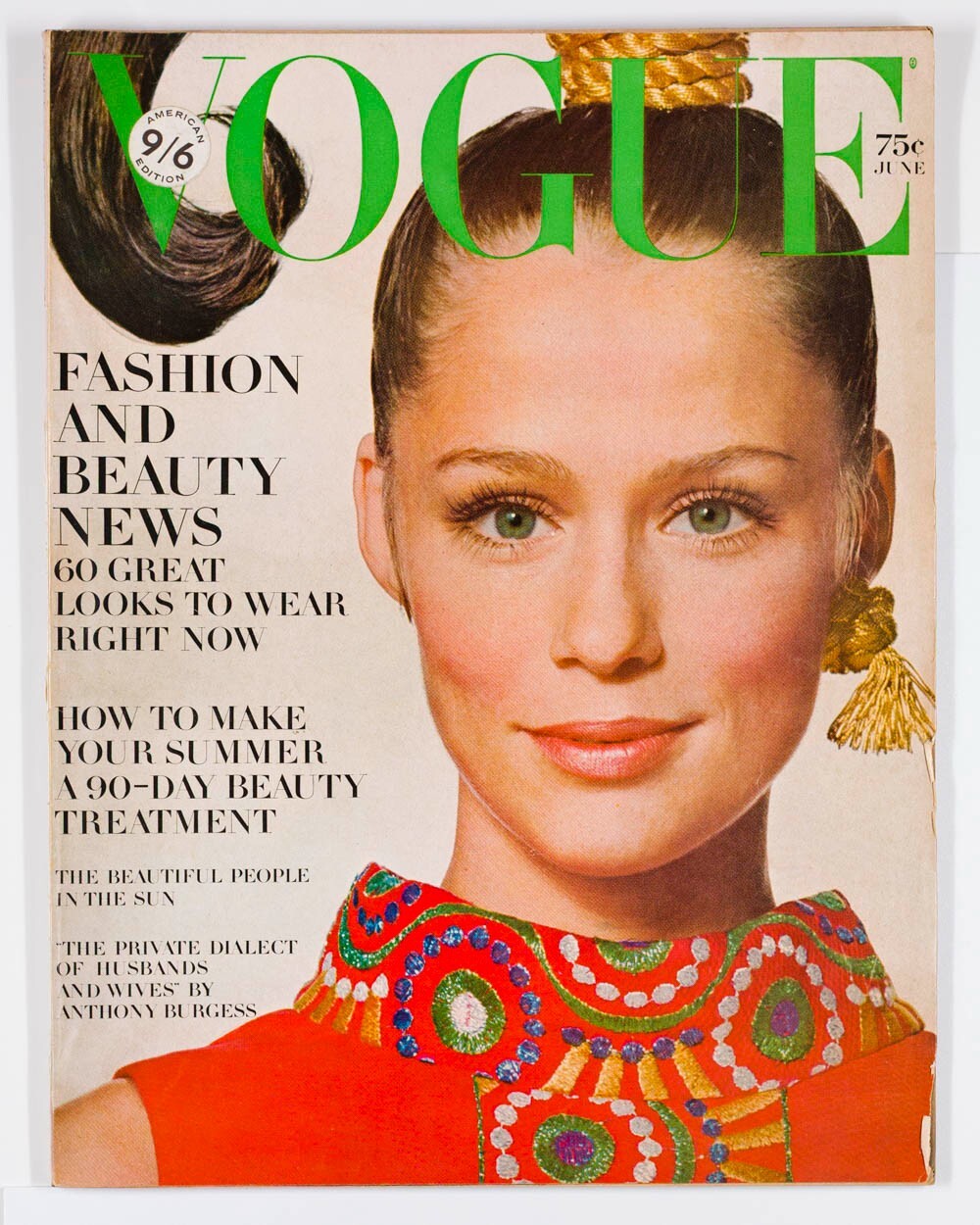 Lauren Hutton VERUSCHKA Gayle Hunnicutt VOGUE magazine June 1968 Anthony Burgess
