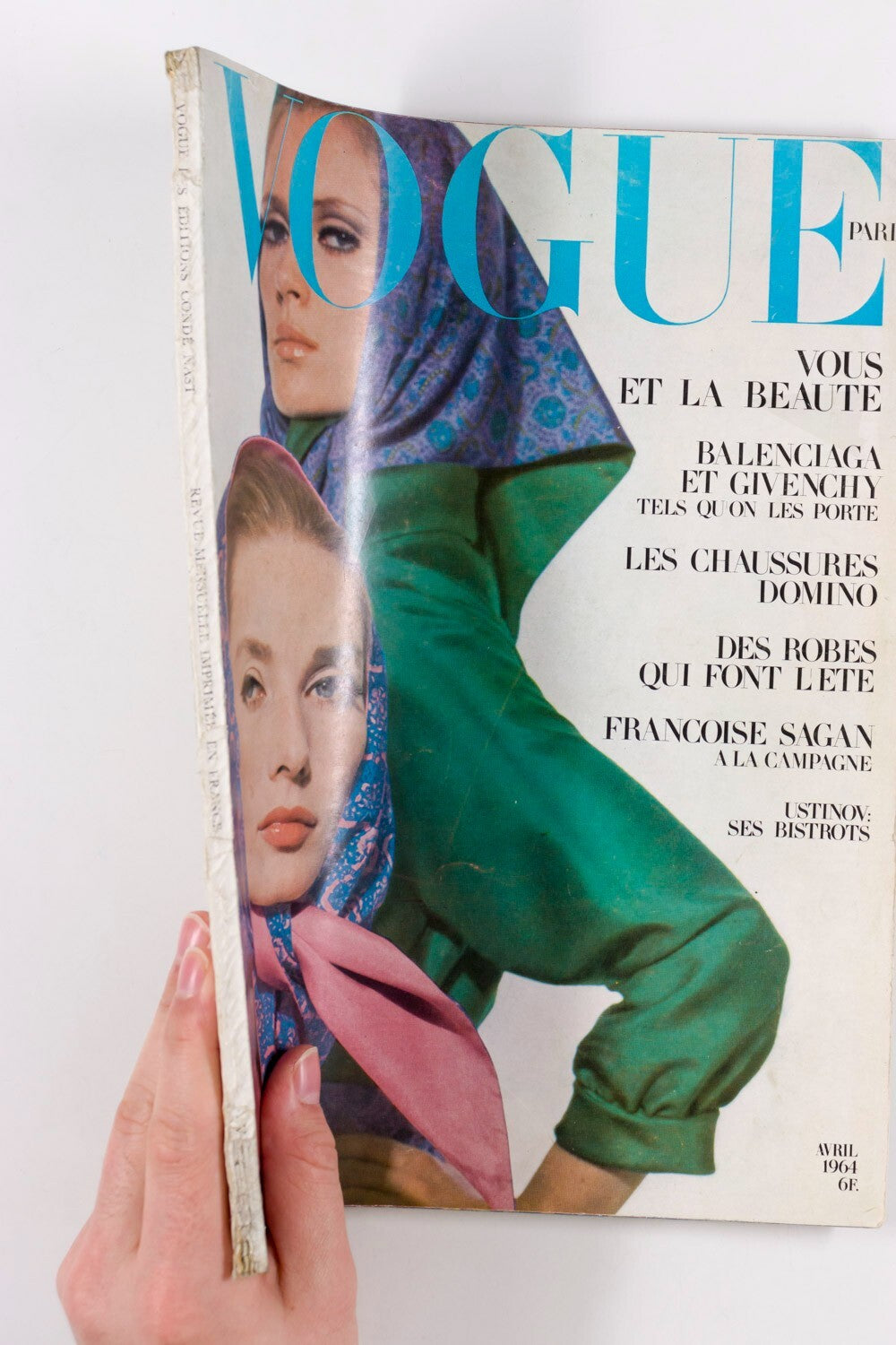 Tania Mallett USTINOV Fiona Campbell-Walter PARIS VOGUE 1964 Givenchy BALENCIAGA