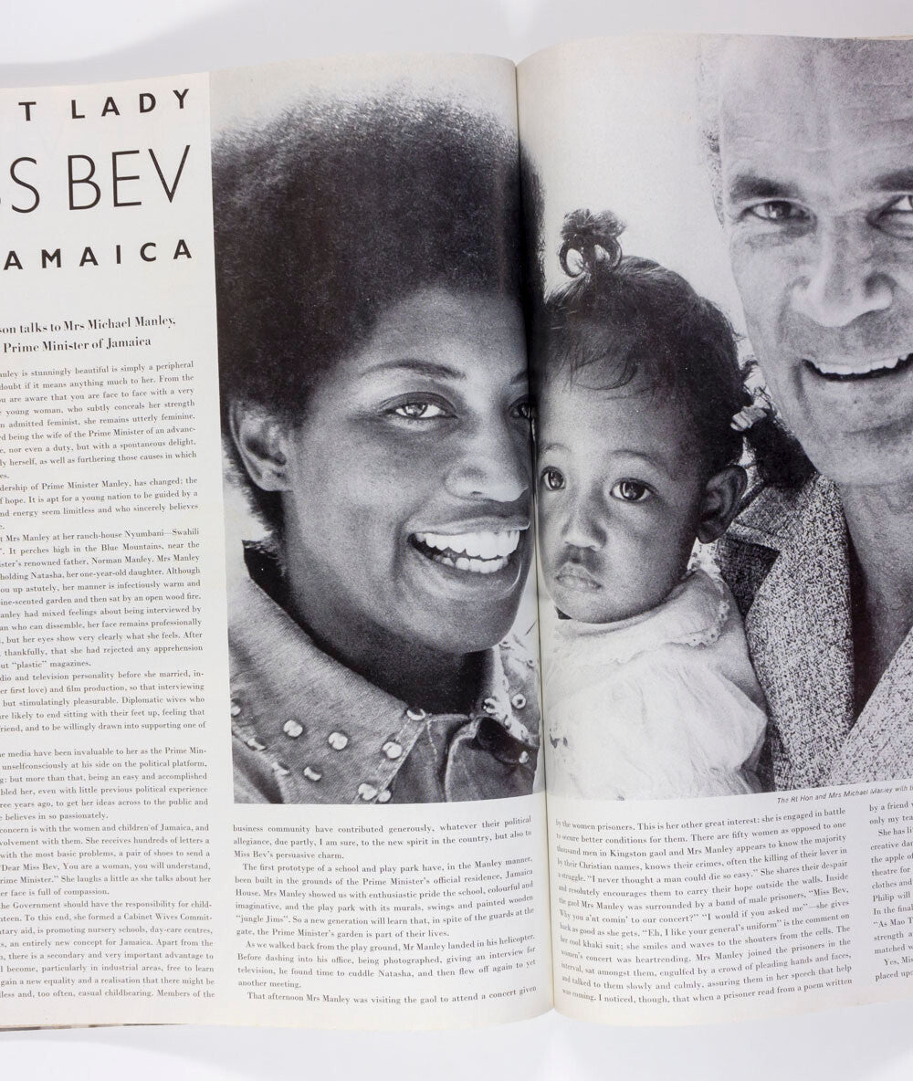 Jerry Hall ANTONIO LOPEZ Norman Parkinson TERENCE DONOVAN Jamaica TOSCANI  Vogue