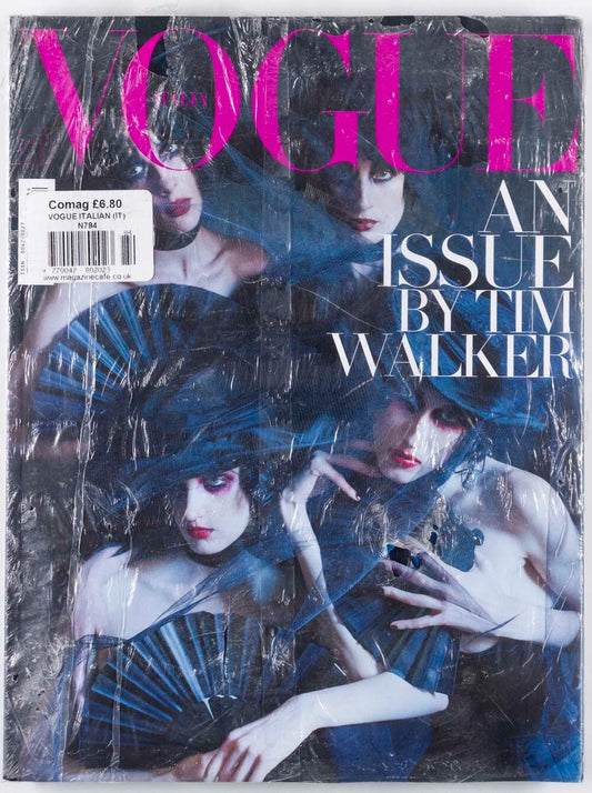 ANNA CLEVELAND Erin O'Connor JAMIE BOCHERT Tim Walker KATE MOSS Vogue Italia 784