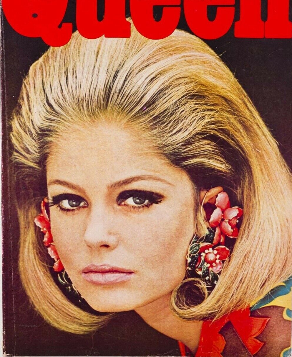 HELMUT NEWTON Nik Cohn JILL KENNINGTON Anthony Hopkins AUSTRALIA Queen magazine