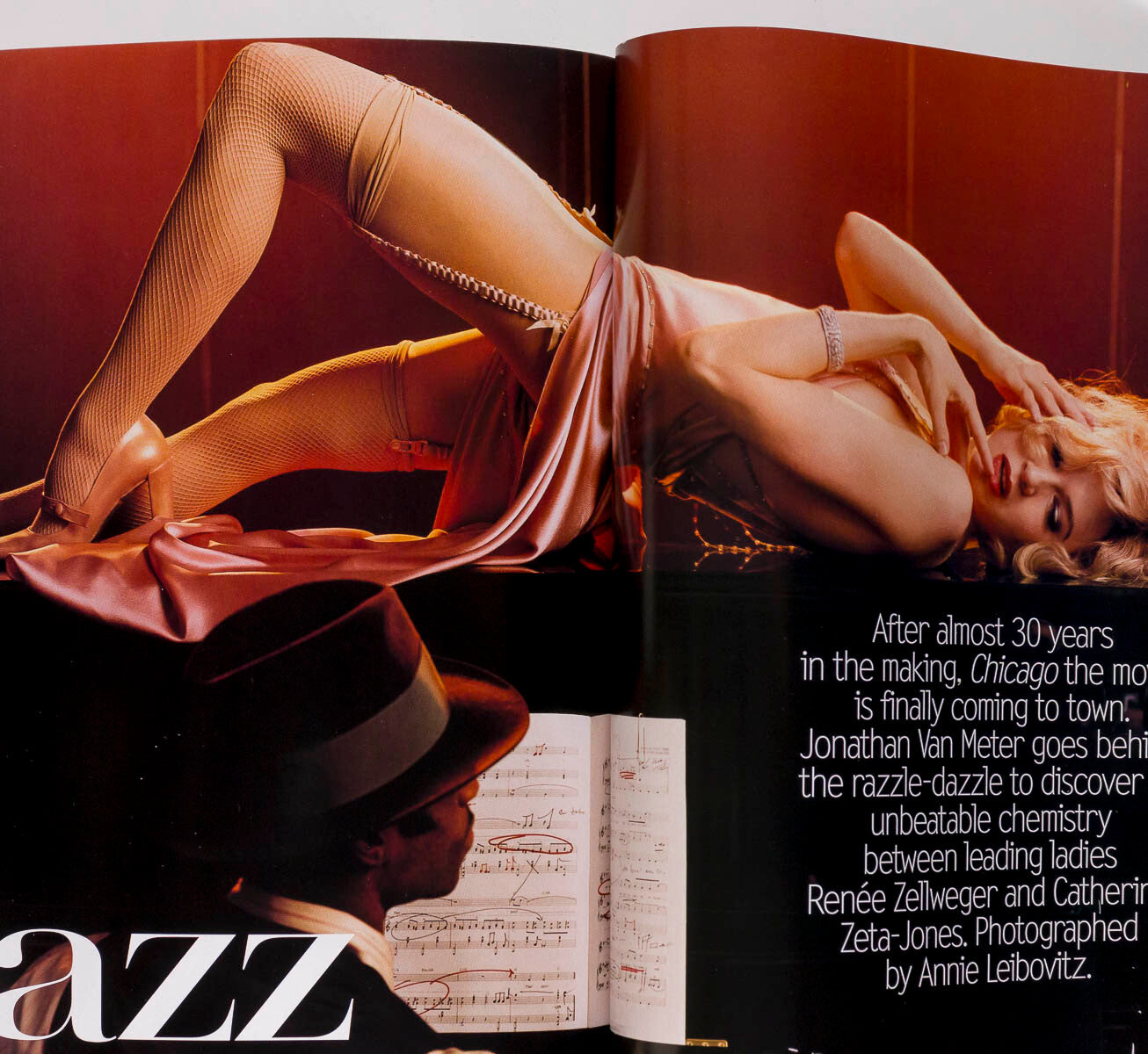 RENEE ZELLWEGER Catherine Zeta-Jones VOGUE magazine November 2002 Luhrmann VH1