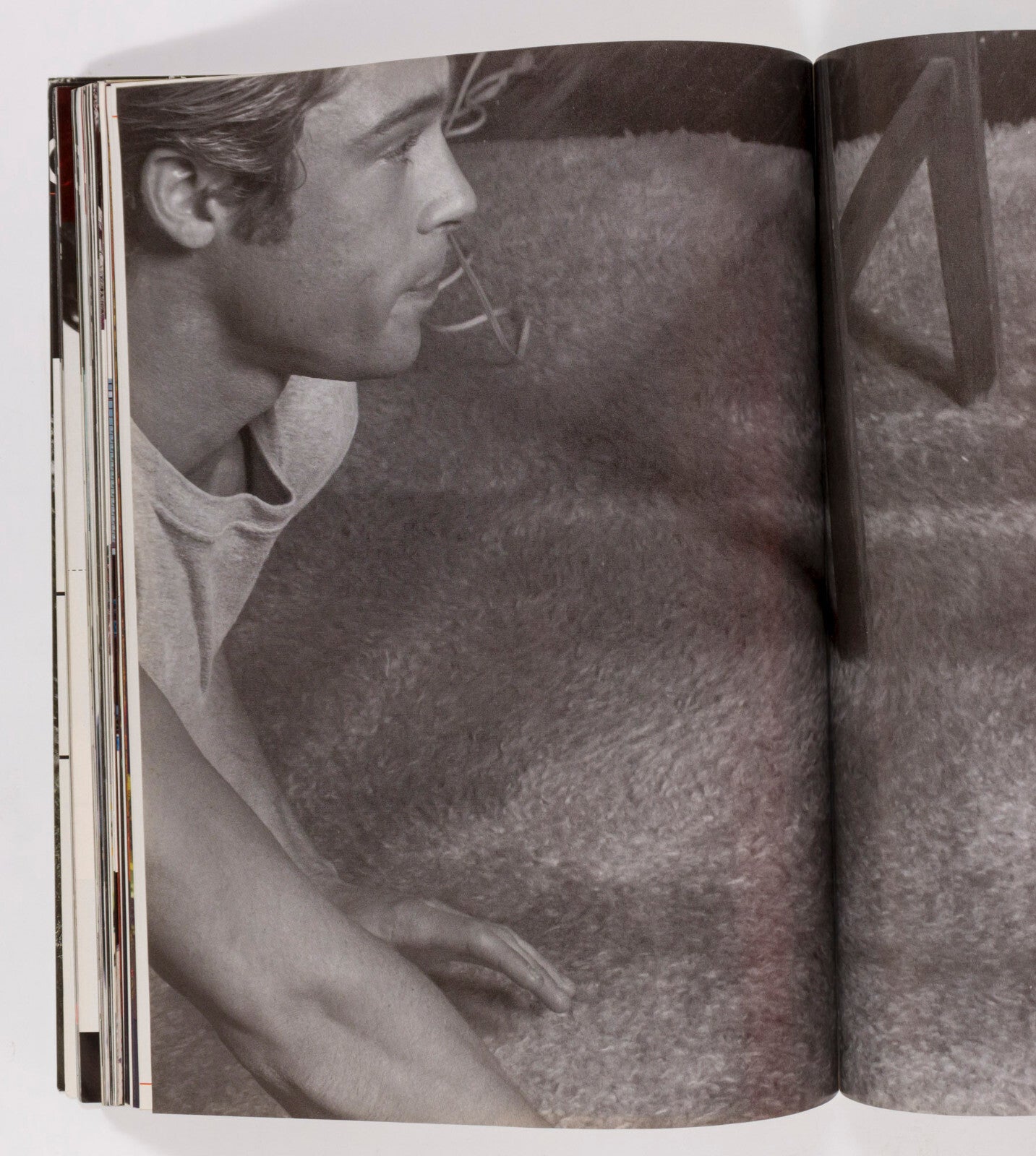 BRAD PITT Guy Pearce ROVERSI Deborah Turbeville ELLEN VON UNWERTH ~ L'UOMO VOGUE