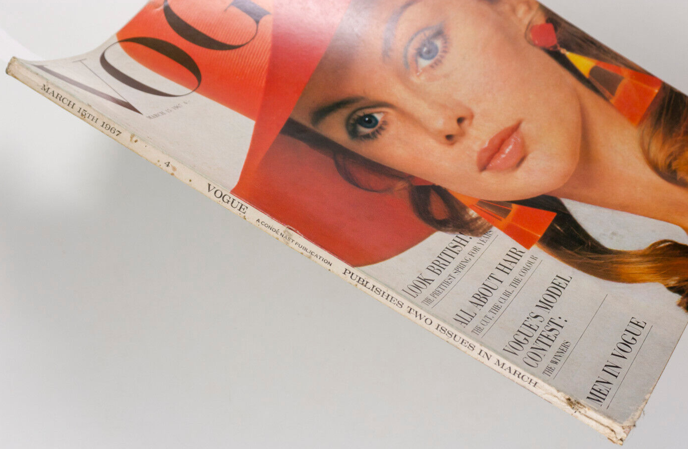 Jean Shrimpton JILL KENNINGTON Lee Radziwill TWIGGY Fiona Campbell-Walter VOGUE