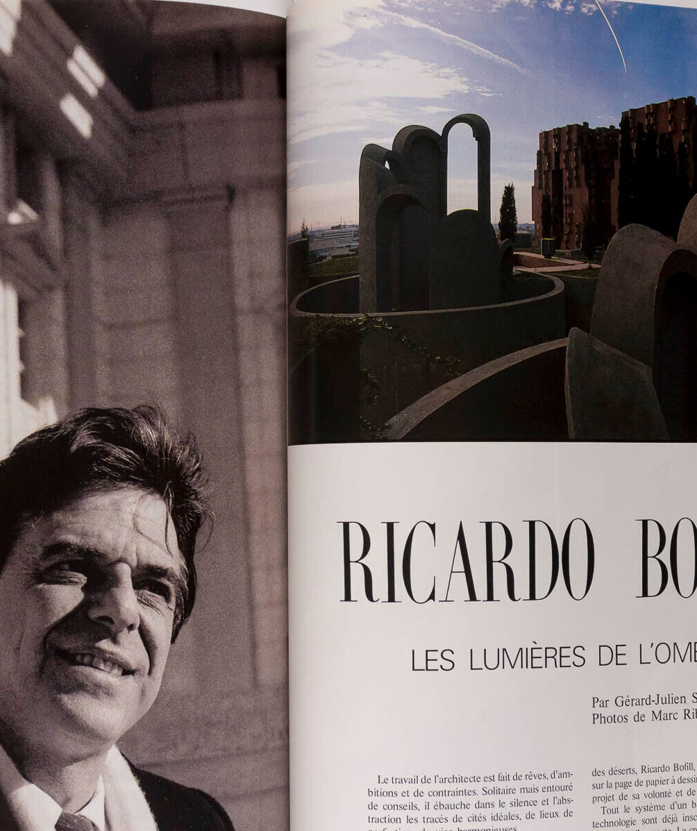 Paulina Porizkova LEE MILLER Tina Chow PARIS VOGUE Mars 1986 Helmut Newton ALAIA