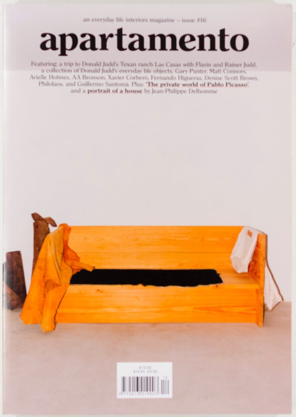 Donald Judd PICASSO Jean-Philippe Delhomme APARTAMENTO # 16 2015 AA Bronson 2016